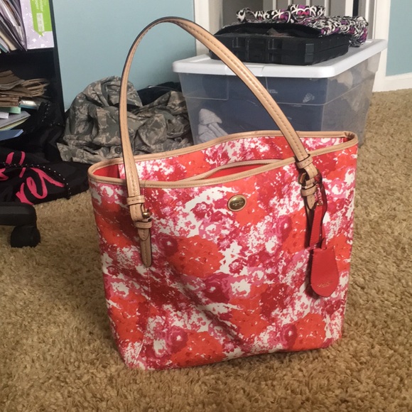 Coach Handbags - Coach Purse